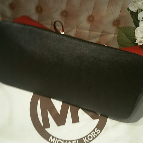 Michael Kors Travel Tote** - Picture 6 of 7